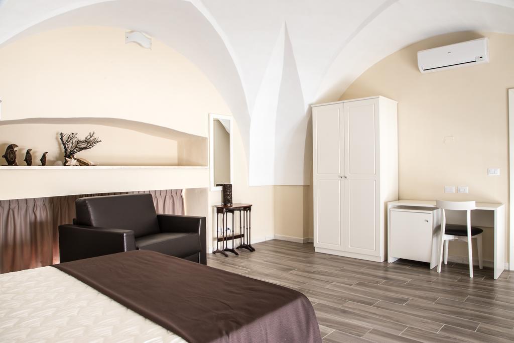 Faro Bianco Gallipoli - Suites & Apartments 外观 照片