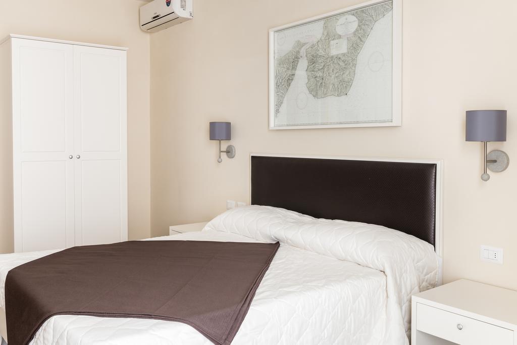 Faro Bianco Gallipoli - Suites & Apartments 外观 照片