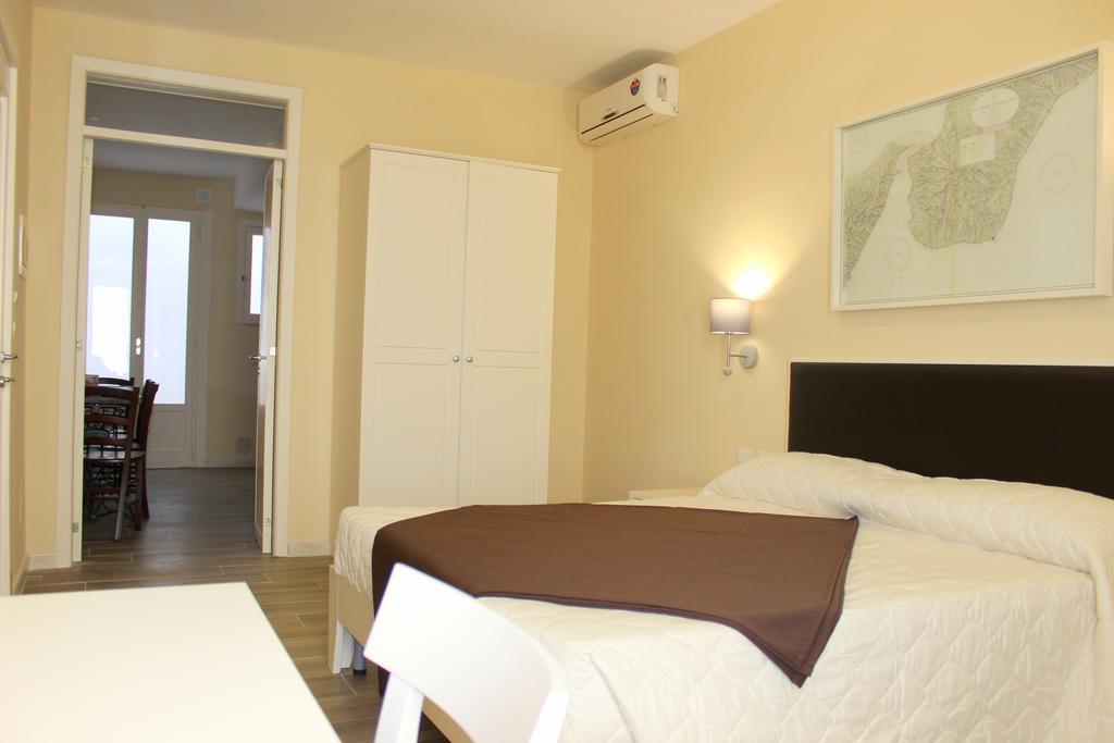 Faro Bianco Gallipoli - Suites & Apartments 外观 照片
