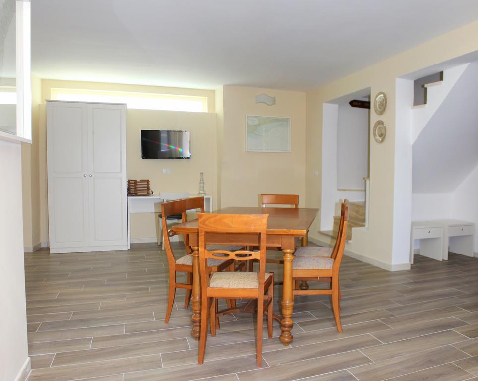 Faro Bianco Gallipoli - Suites & Apartments 外观 照片